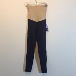 MOTHERHOOD MATERNITY ANKLE LENGTH PANTS